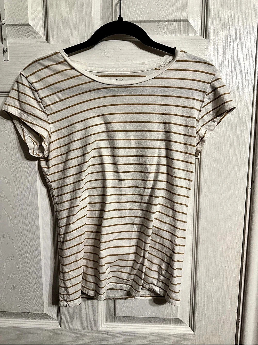 Universal Thread Short Sleeve Vintage T-Shirt Striped Tee Cream & Brown Small